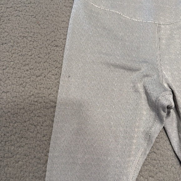 Vuori Women’s Ribbed Textured High Waisted Stretch Leggings Pants Size XS - Picture 3 of 9